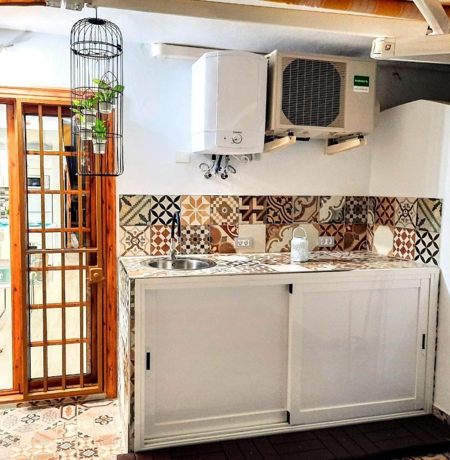 Modern Apartment In Costa Adeje With Shared Pool Playa Feñabe Zewnętrze zdjęcie